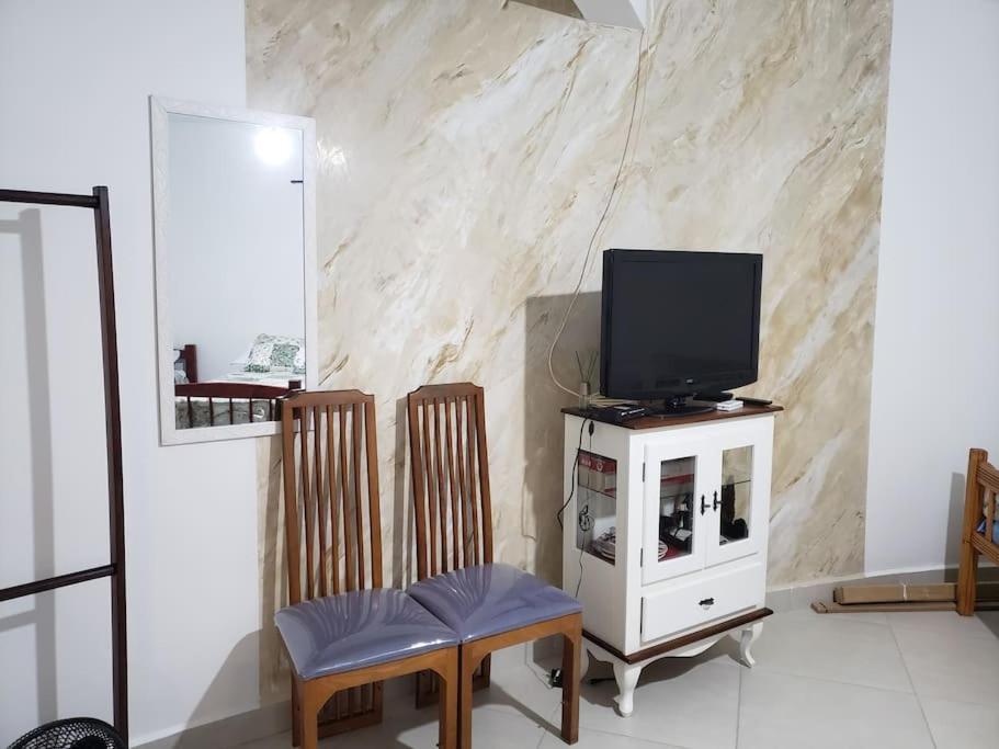 Casa Vista Para Montanha Pet Friendly Карагуататуба Экстерьер фото