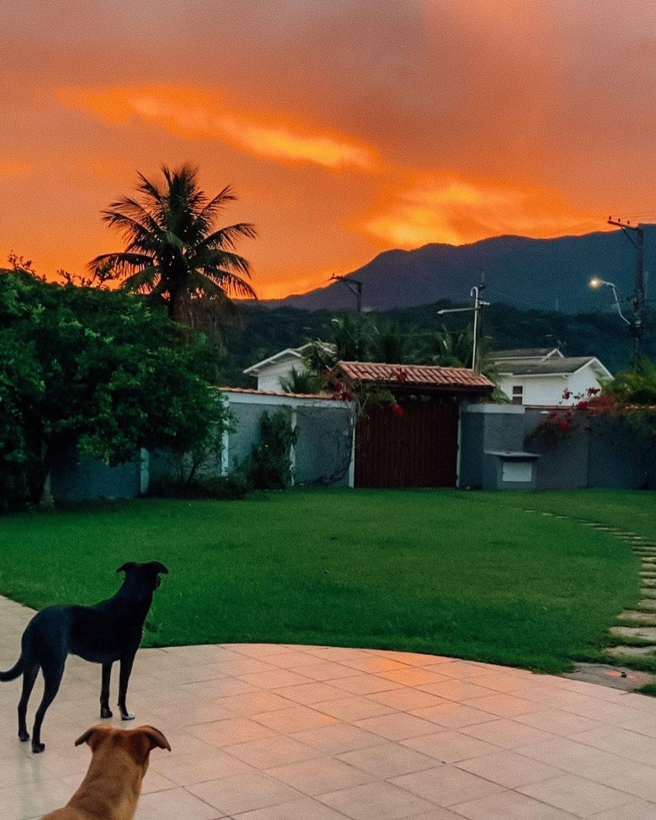 Casa Vista Para Montanha Pet Friendly Карагуататуба Экстерьер фото